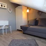 La Petite
